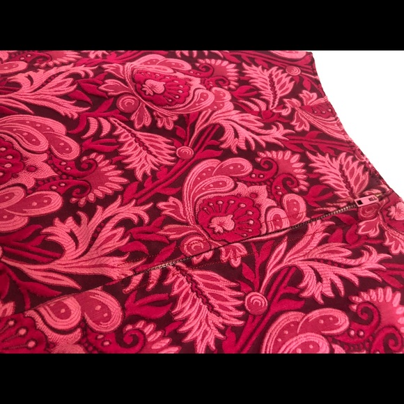 Vintage Patterned Mini Skirt - Picture 2 of 2